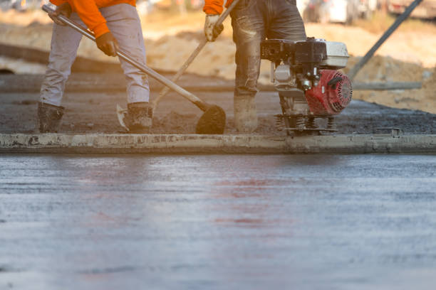 Best Concrete Pool Decks in Bowling Green, KY